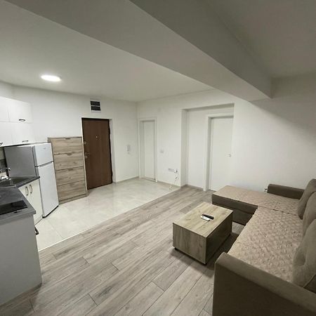Mrn Apartment 2 Escópia Exterior foto